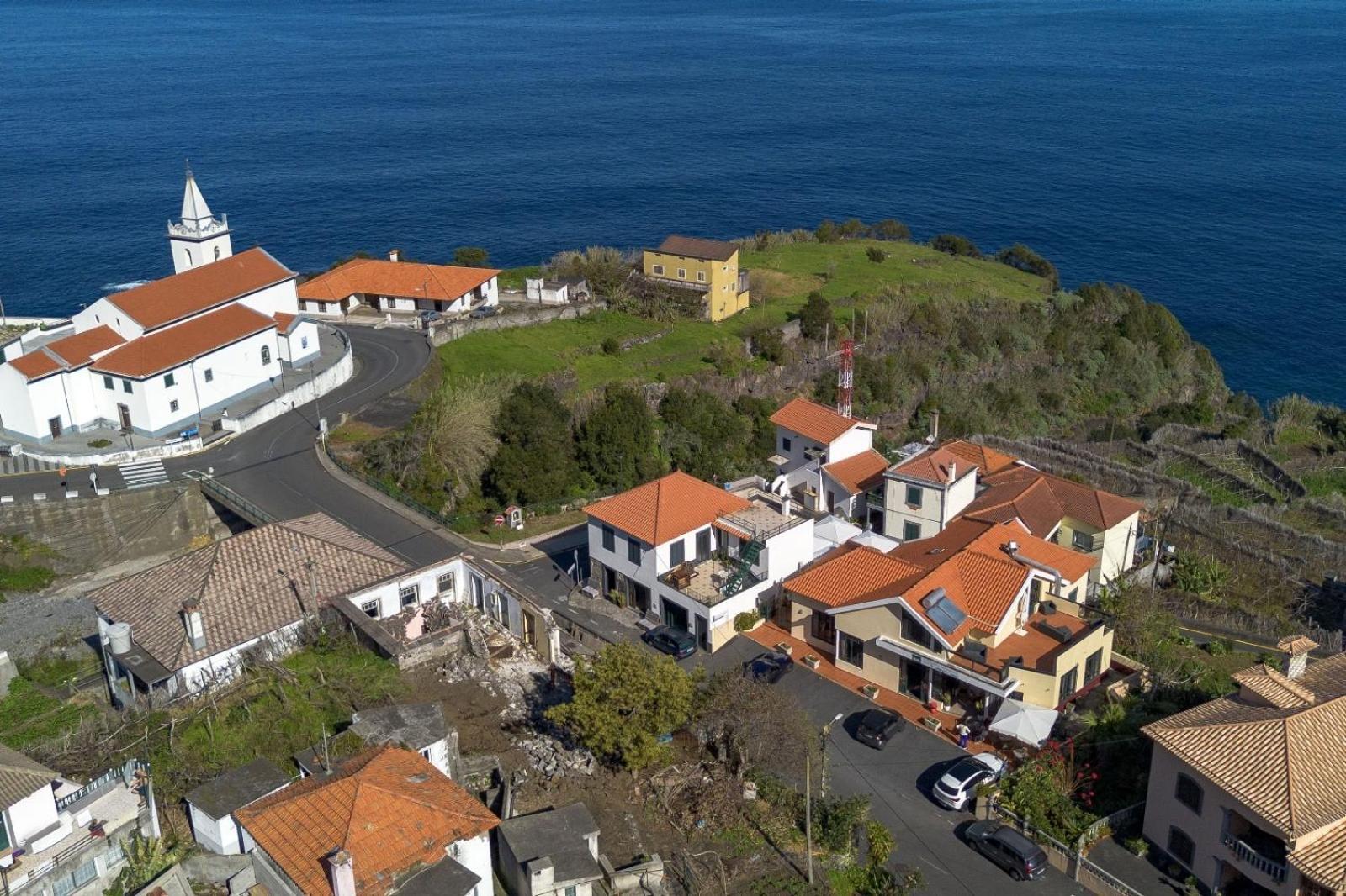 Solmar - Alojamento Porto Moniz Exterior photo
